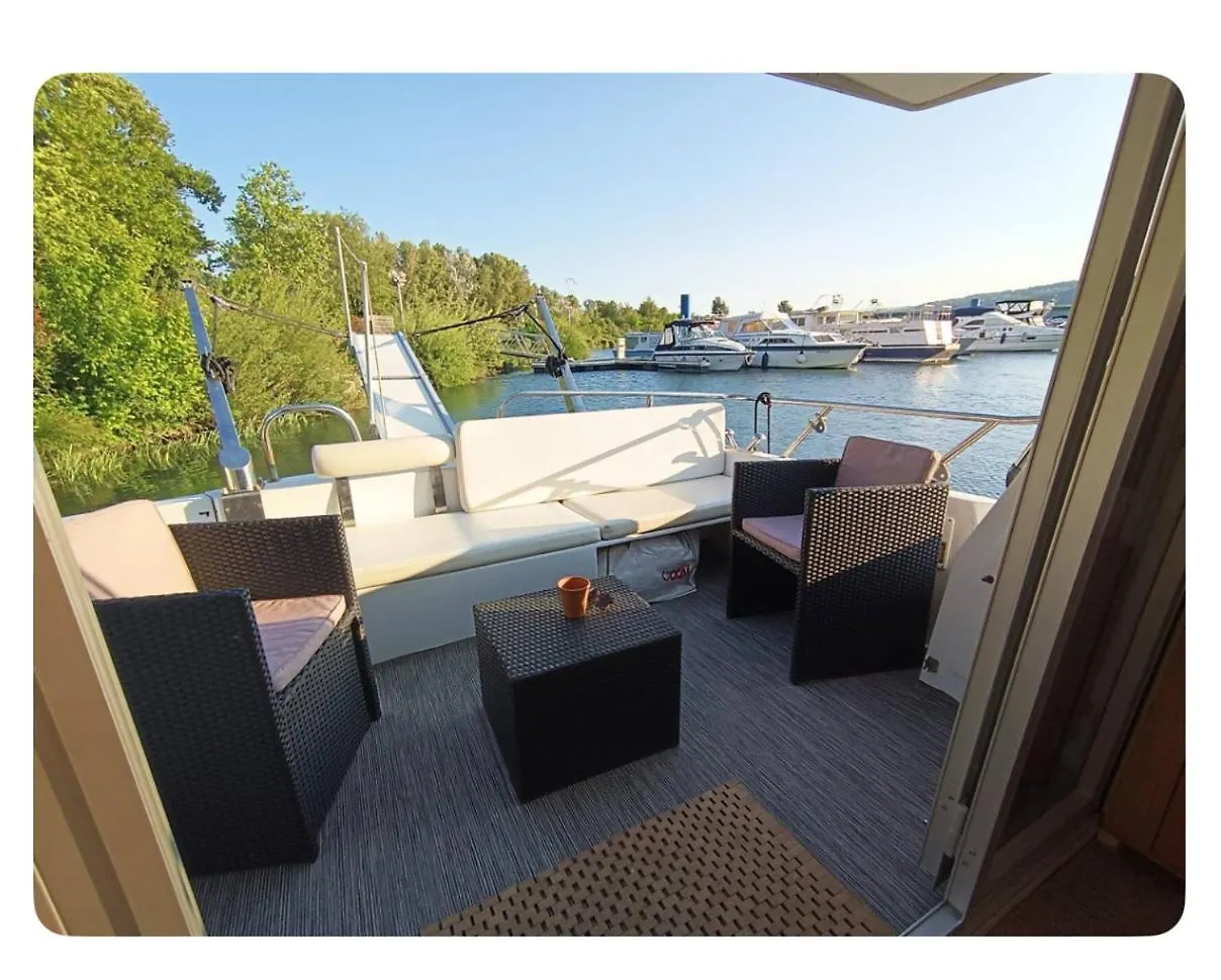Nuit Insolite Et Cocon Valence  Bateau-hôtel
