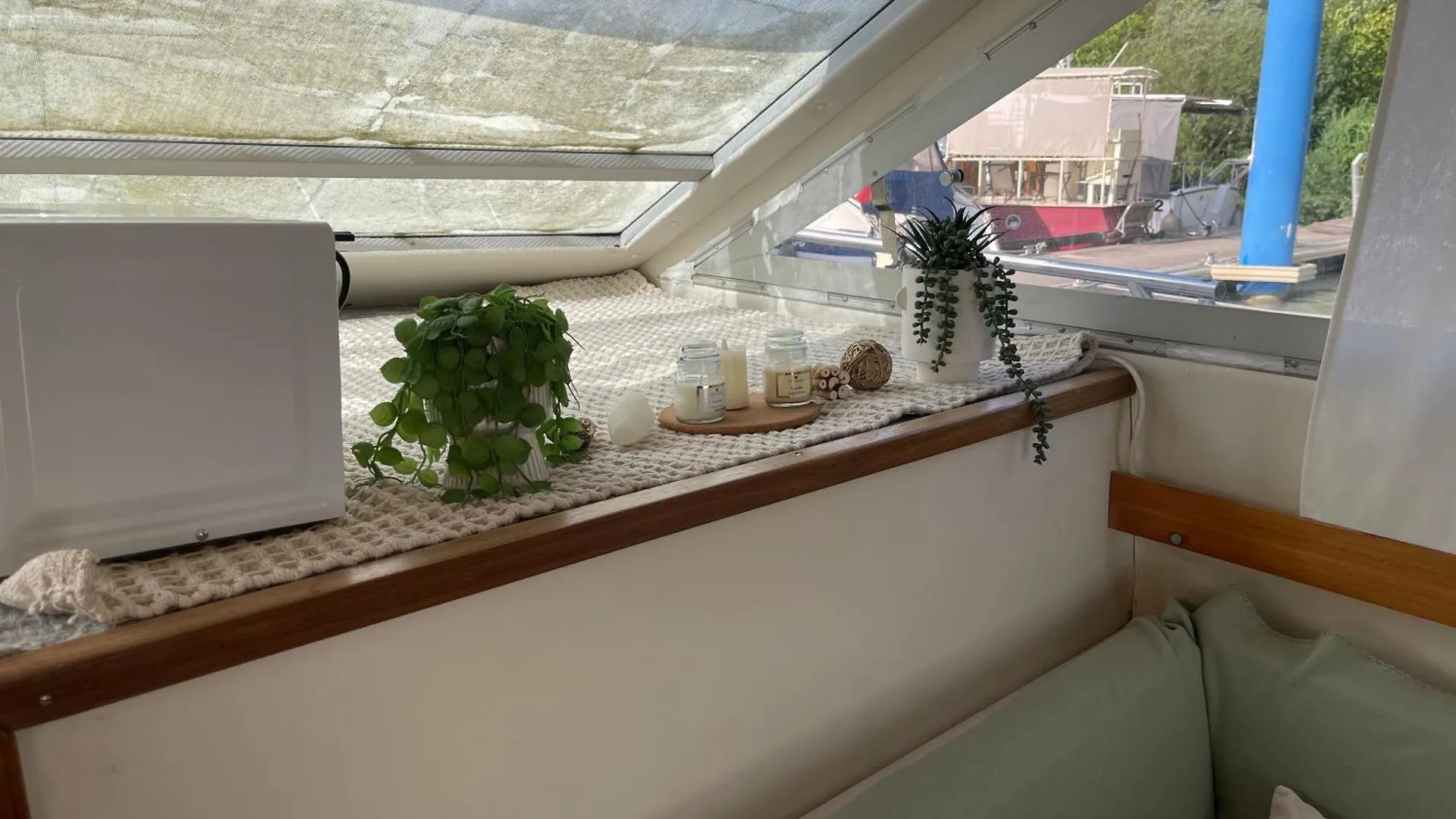 Nuit Insolite Et Cocon Valence  Bateau-hôtel