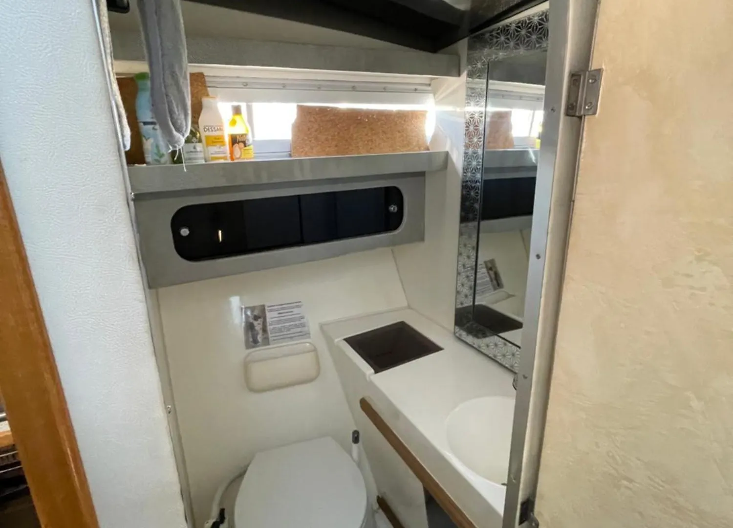 Nuit Insolite Et Cocon Valence  Bateau-hôtel Valence (Drome)