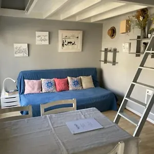 https://studio-vue-mer-en-centre-ville.inbrittany.com
